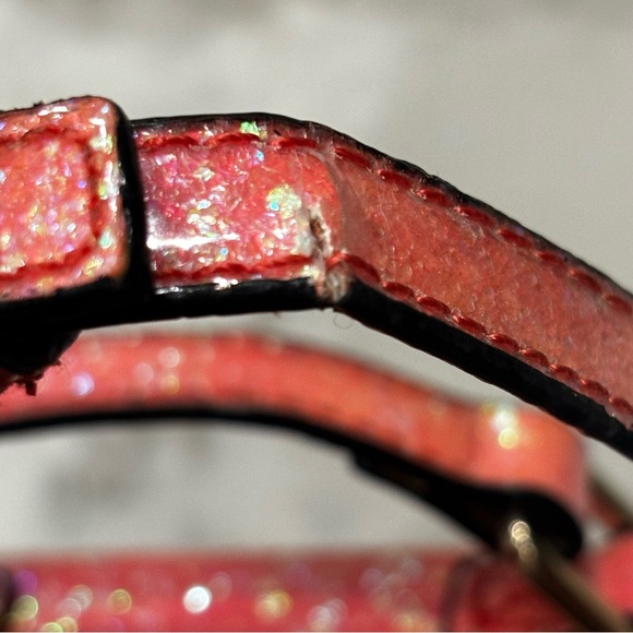 *USED* Kids' Glitter Scout Cross Body - Picture 9 of 10